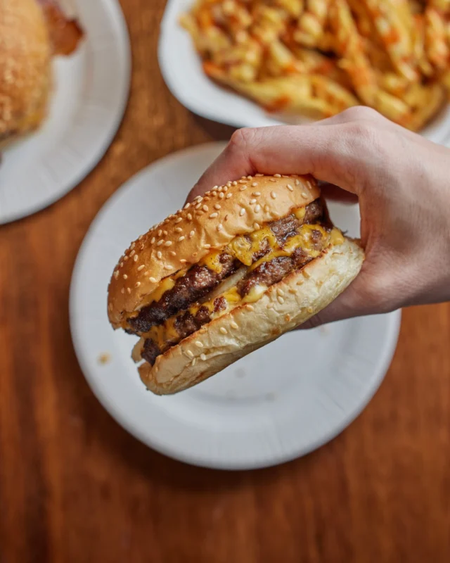 Still time to grab 20% off your burger tonight to celebrate #NationalBurgerDay 🍔

Sign up to our mailing list via the link in our bio to get your one-day-only code.

Offer applies to all burgers on our regular menu - just for today.
